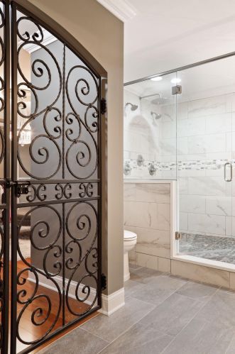 8932 Hunters Trl, Saint Paul MN  55125-9182 exterior