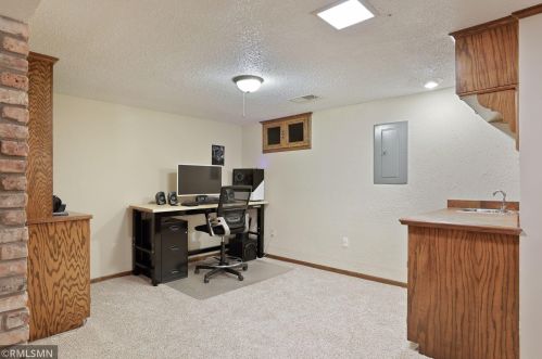 2487 13th Ave, Saint Paul MN  55109-2437 exterior