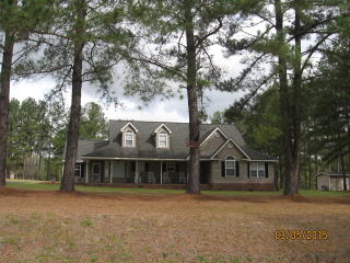 607 Cherokee Hills Rd, Douglas, GA 31533-7405