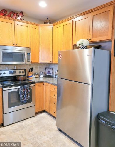 114 Main Ave, Gaylord, MN 55334-9619