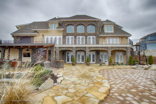 450 Riverbend Dr, Dandridge, TN 37725-6289