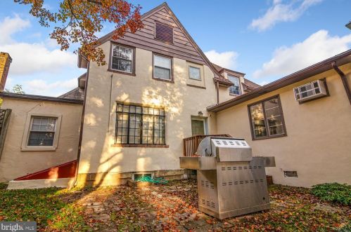 625 Pkwy Ave, Trenton NJ 08618-2725 exterior