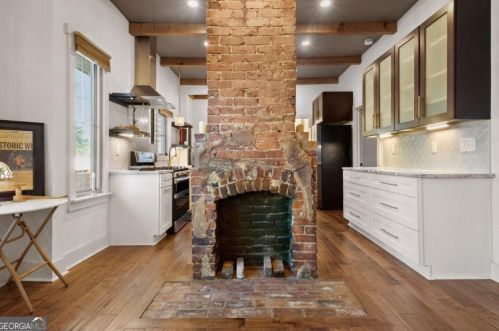 1447 Bryan Ave, Atlanta GA  30344-2666 exterior