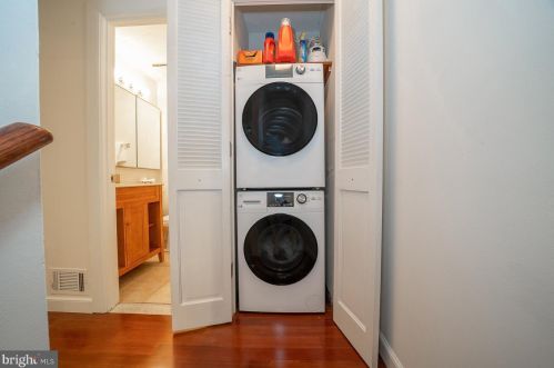 2023 Chancellor St, Philadelphia PA 19103-5604 exterior