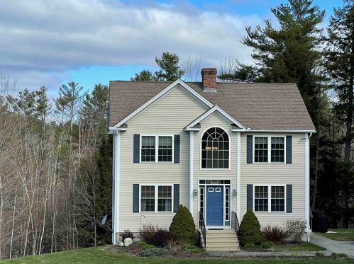 8 Scotts Ln, Rindge, NH 03461-5811