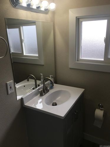 245 4 Ave, Denver CO 80203-4007 exterior