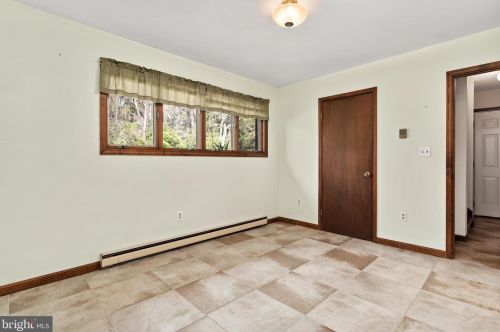 104 Stonehouse Rd, Carlisle PA  17015-7413 exterior