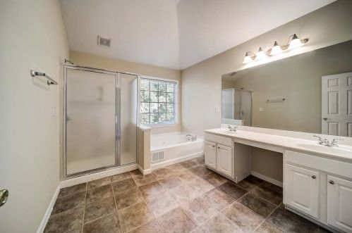 1645 Emory Pl, Atlanta GA  30329-2209 exterior