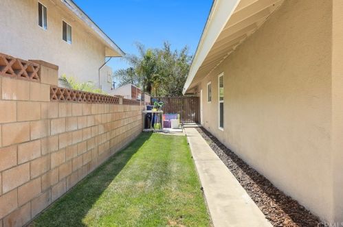 917 Notre Dame St, Upland CA 91786-2761 exterior