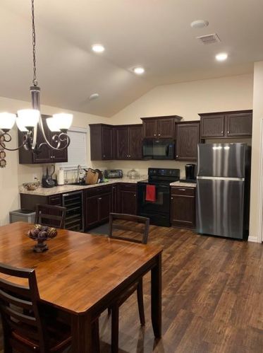 1440 Montoya Ln, Fort Worth, TX 76119-2664