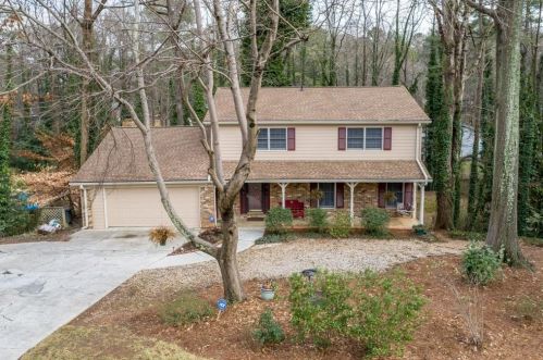 4533 Holliston Rd, Atlanta GA  30360-2031 exterior