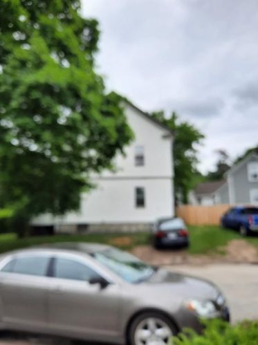 6 Dean Ave, Providence, RI 02919-1413