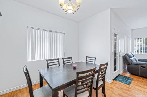 570 Vermont Ave, Anaheim CA  92805-5603 exterior