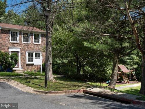 3529 Hepburn Ct, Burtonsville, MD 20866-1649