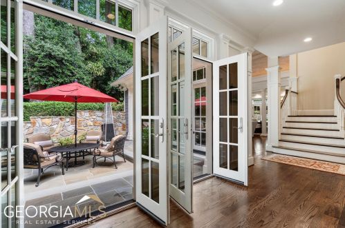 2990 Margaret Mitchell Dr, Atlanta GA  30327-1708 exterior