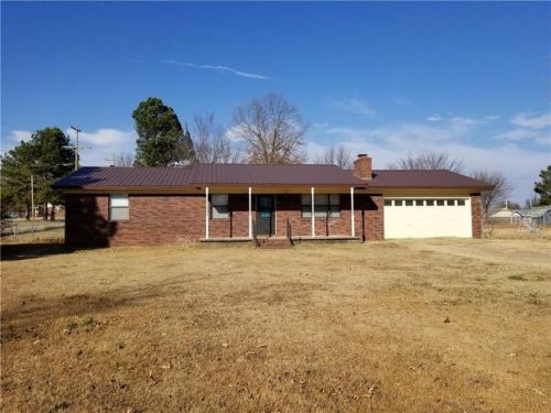 18446 Willow St, Spiro, OK 74959-4460