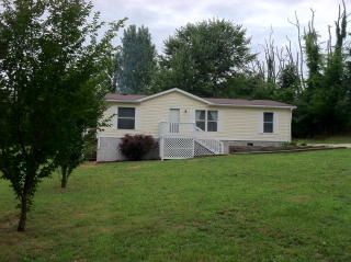 295 Valley St, Ravenscroft, TN 38583-3210