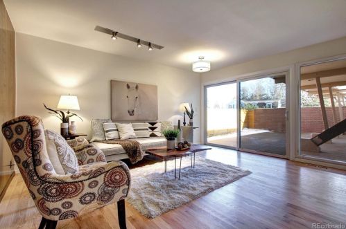 5031 Chester St, Englewood CO 80111-1330 exterior