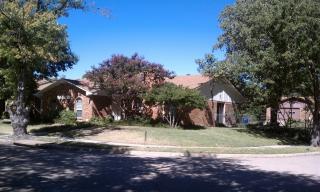 1947 Rambling Ridge Ln, Carrollton TX  75007-3145 exterior