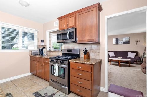 2008 Missouri St, Riverside CA  92507-3542 exterior