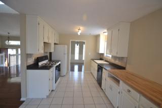 557 Bells Ferry Pl, Acworth GA  30102-2533 exterior