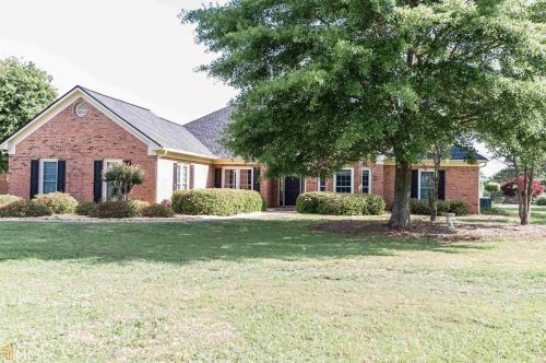 4 Teal Ct, Locust Grove, GA 30248-2422