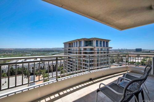 5144 Scholarship, Irvine CA  92612-5696 exterior