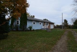 17812 Centerville Rd, Edelstein, IL 61526-9200