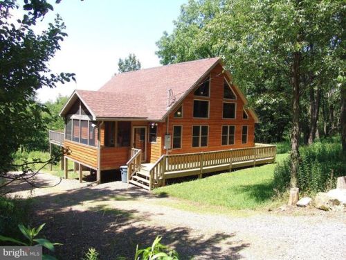 401 Goldfinch Ln, Corinth, WV 26764