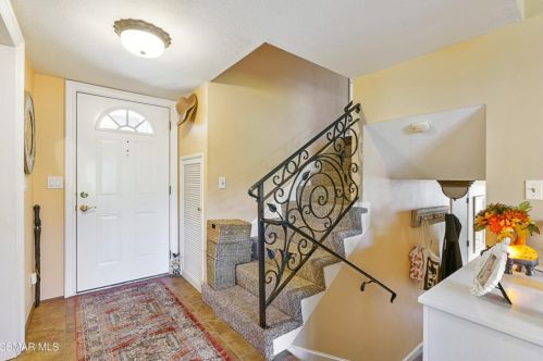 30608 Portside Pl, Calabasas, CA 91301-1915