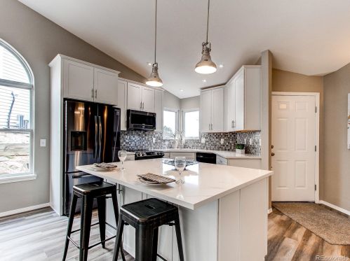 506 High Point Dr, Lakewood CO  80403 exterior