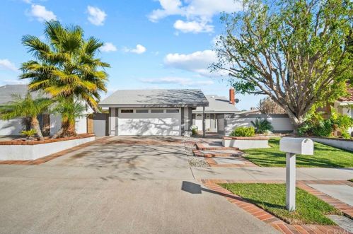 242 Camino Arroyo, Anaheim, CA 92807-2311