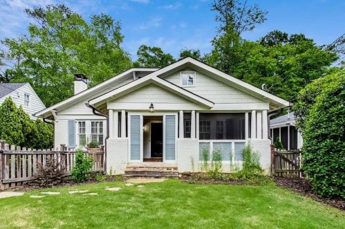 2225 Fairhaven Cir, Atlanta, GA 30305-4316