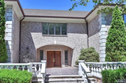 36 Cameron Rd, Upper Saddle River, NJ 07458-2942
