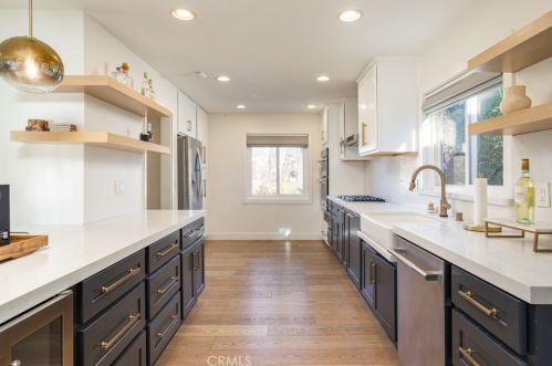 13911 Gershon Pl, Santa Ana CA  92705-2686 exterior