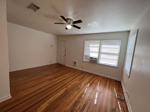 1241 Chevy Chase Dr, Angleton TX  77515-5432 exterior