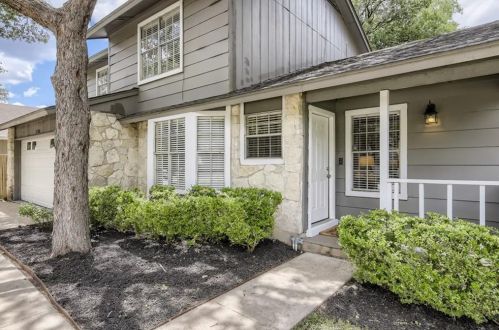 11506 Fence Post Trl, Austin TX  78750-1950 exterior