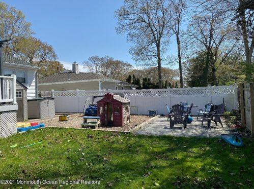 820 Donna Dr, Point Pleasant Beach, NJ 08742-4513