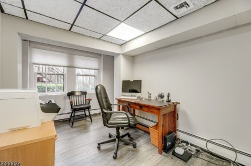 140 Wyoming Ave, Maplewood NJ 07040-1043 exterior