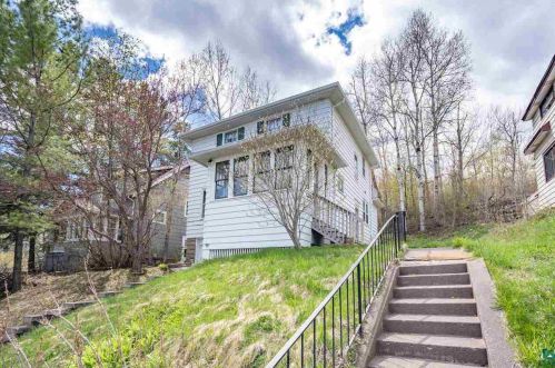 1421 Belmont Rd, Duluth, MN 55805-1525
