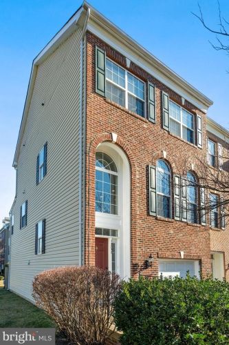 12858 Wishing Well Way, Bristow, VA 20136-2541