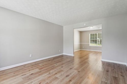 3943 Villager Way, Rex GA 30273-2549 exterior