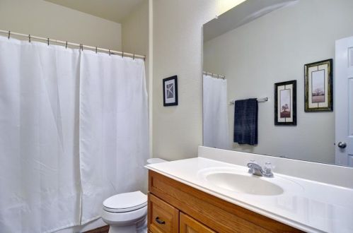 7500 Lazy Spur Blvd, Fort Worth TX  76131-5229 exterior