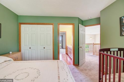 10098 Bridgewater Pkwy, Saint Paul MN  55129-8576 exterior