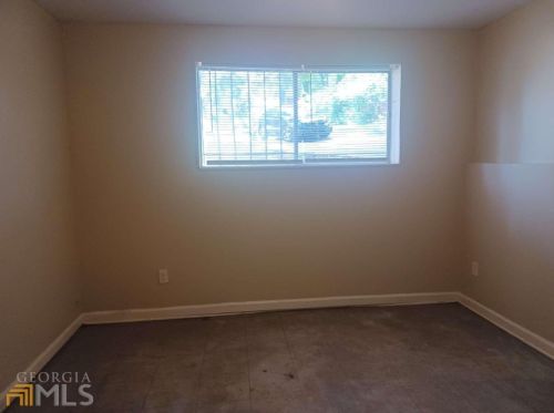 5786 Deerfield Trl, Atlanta GA  30349-3716 exterior