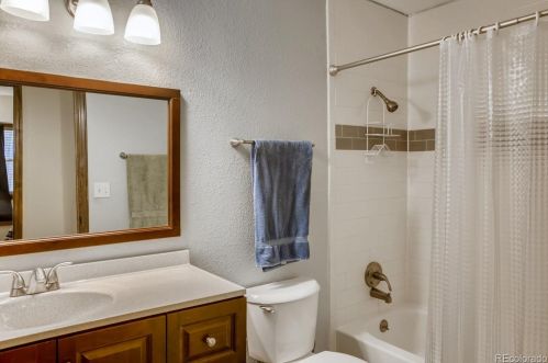 5137 Ventura Way, Denver CO 80015-2357 exterior