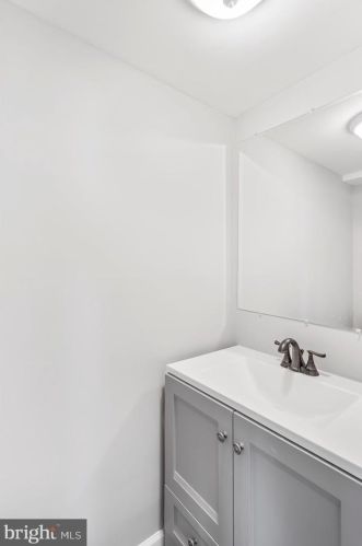 5484 Green Dory Ln, Columbia MD  21044-1912 exterior