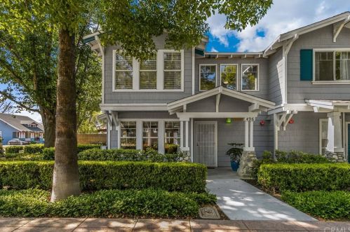 496 Center St, Anaheim, CA 92805-3241