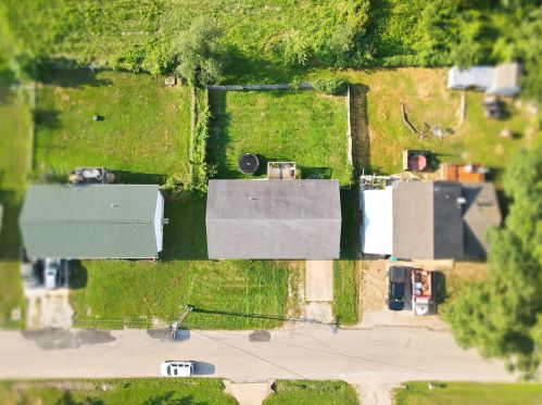209 Springfield Ave, Gerald, MO 63037-2305