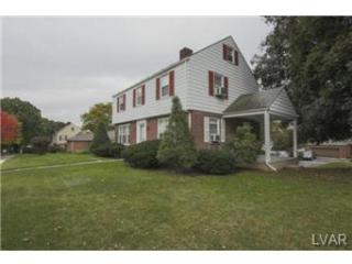 706 Elmhurst Ave, Bethlehem PA  18017-4816 exterior